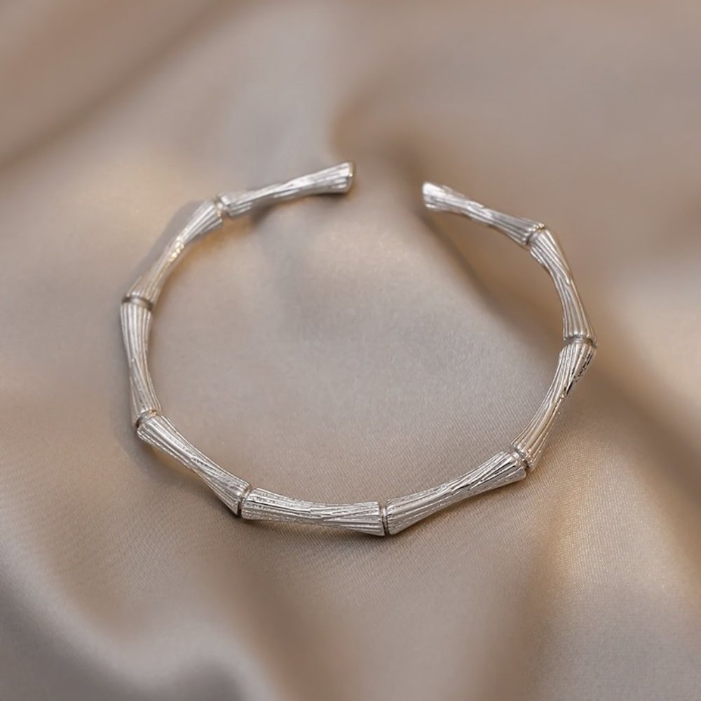 COPY - Cute Silver / Gold Bone Shape Adjustable Cuff Bracelets - Picture 4 of 7